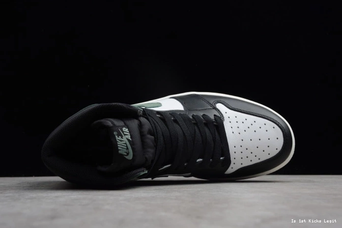 Jordan Retro OG Clay High 555088-135 1 Air Green 0820